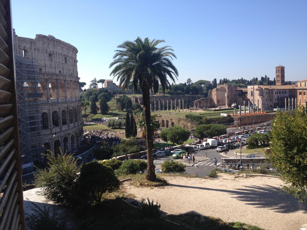 Romance Al Colosseo Quarto foto